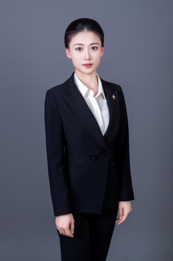 邱芙蓉行政主管